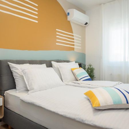 Family & Friends Pula - Top Floor - Free Parking Esterno foto