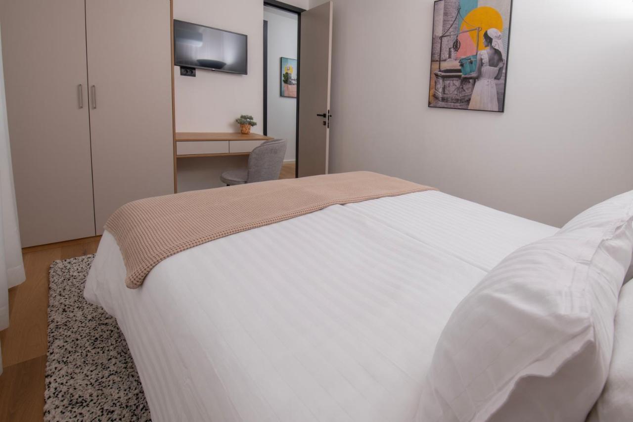 Family & Friends Pula - Top Floor - Free Parking Esterno foto